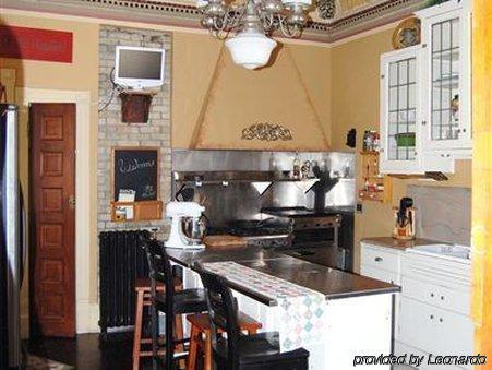 Schuster Mansion Bed & Breakfast Milwaukee Bilik gambar
