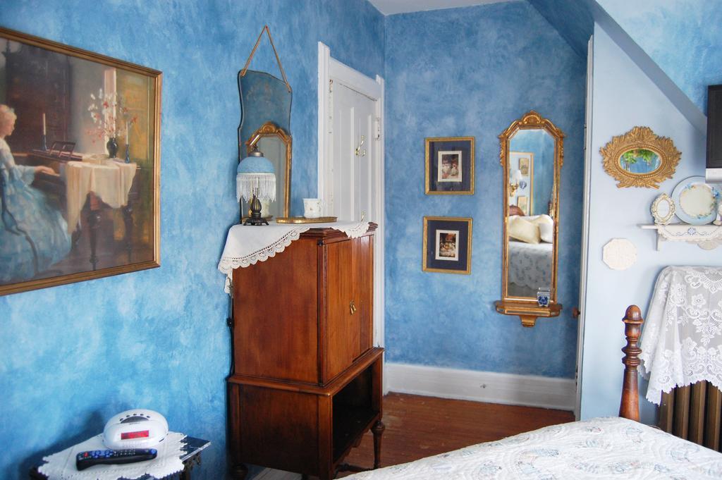 Schuster Mansion Bed & Breakfast Milwaukee Bilik gambar
